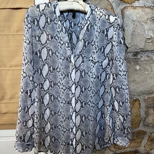 Gorgeous Snake Print Blouse